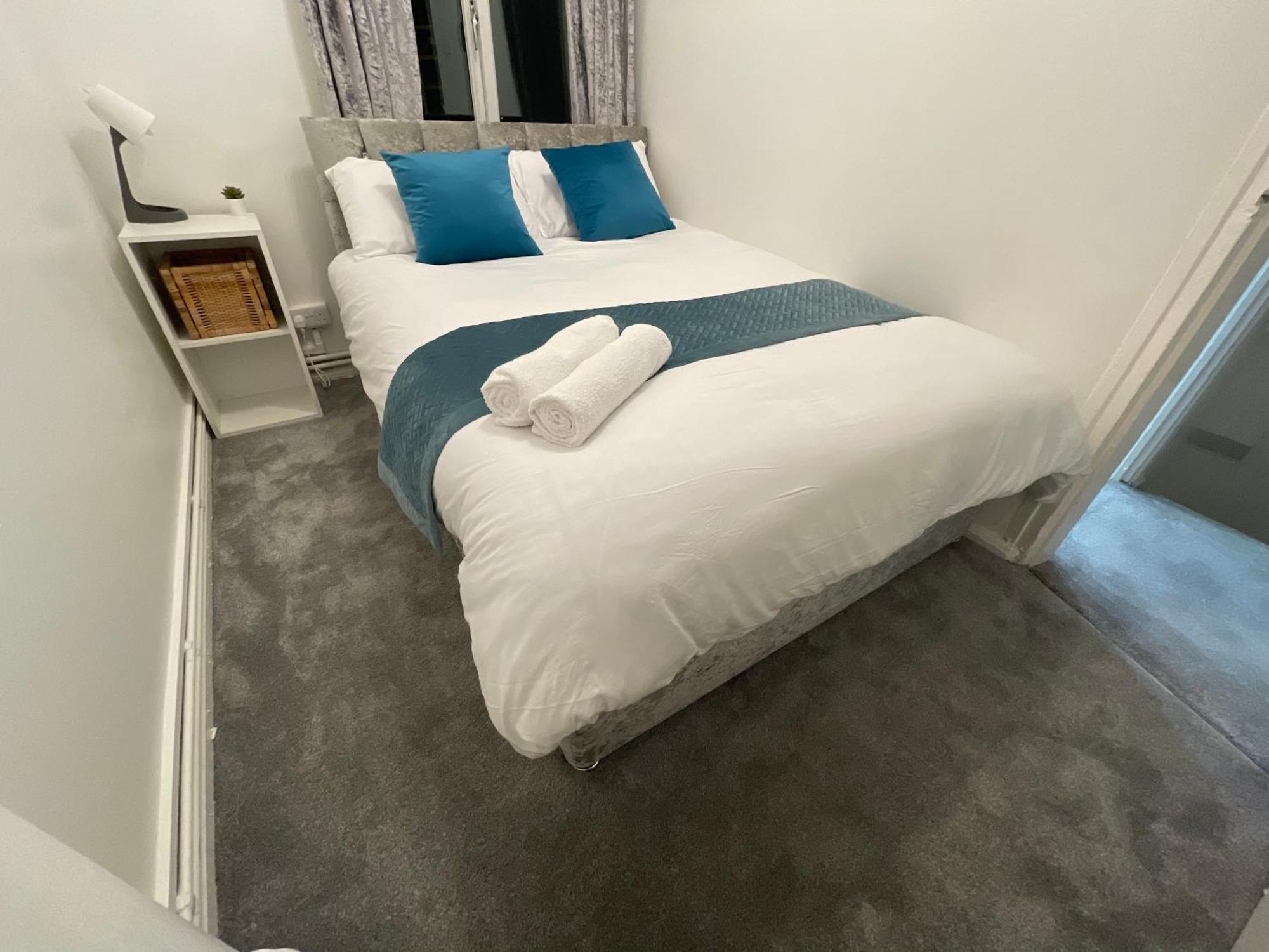 Tooting Lodge London - Cosy 2 Bedroom House With Garden, 5 Mins Walk To Tube Station エクステリア 写真